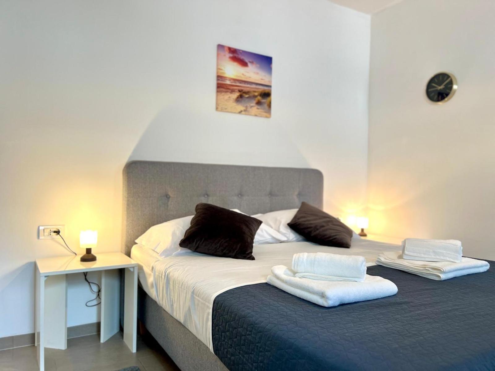 Azzurro Mare Apartment พูลา ภายนอก รูปภาพ