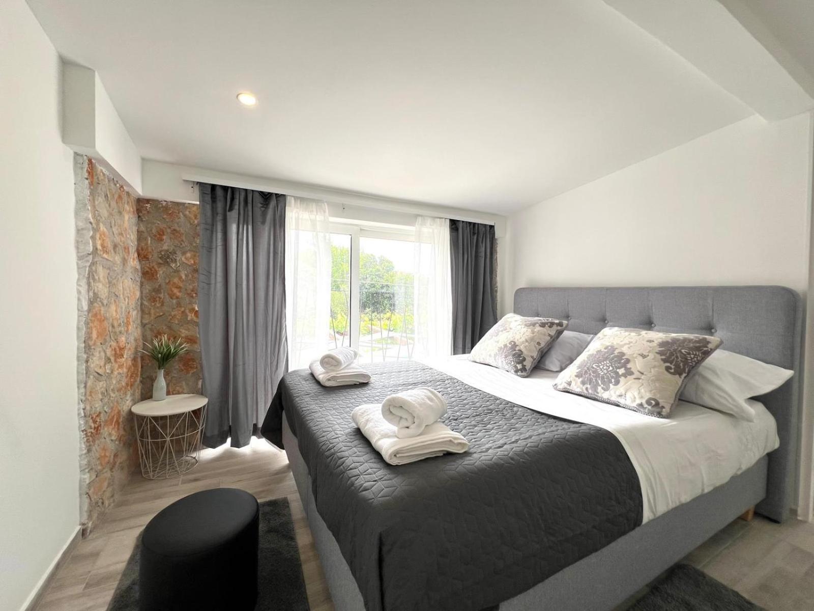 Azzurro Mare Apartment พูลา ภายนอก รูปภาพ