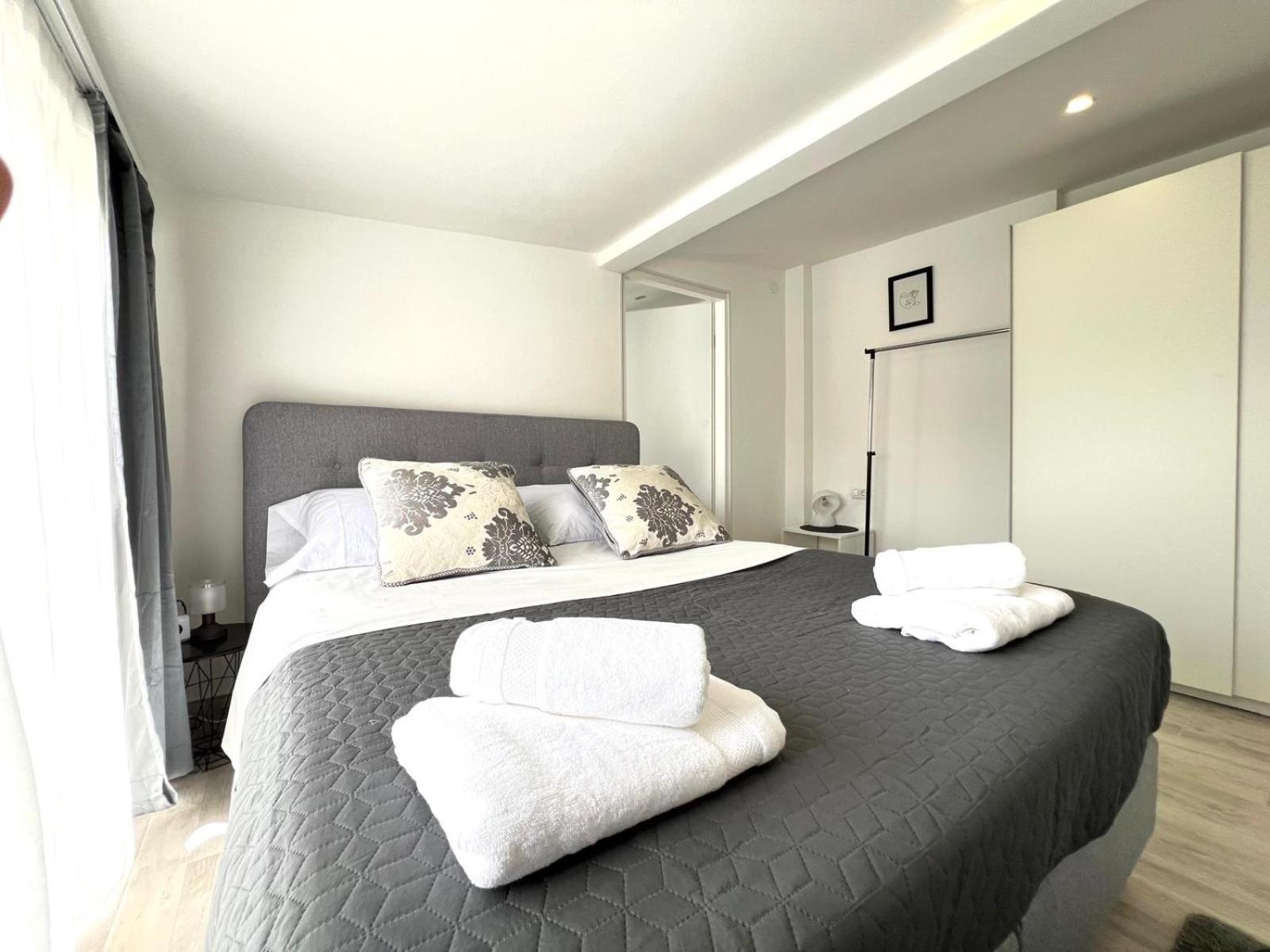 Azzurro Mare Apartment พูลา ภายนอก รูปภาพ